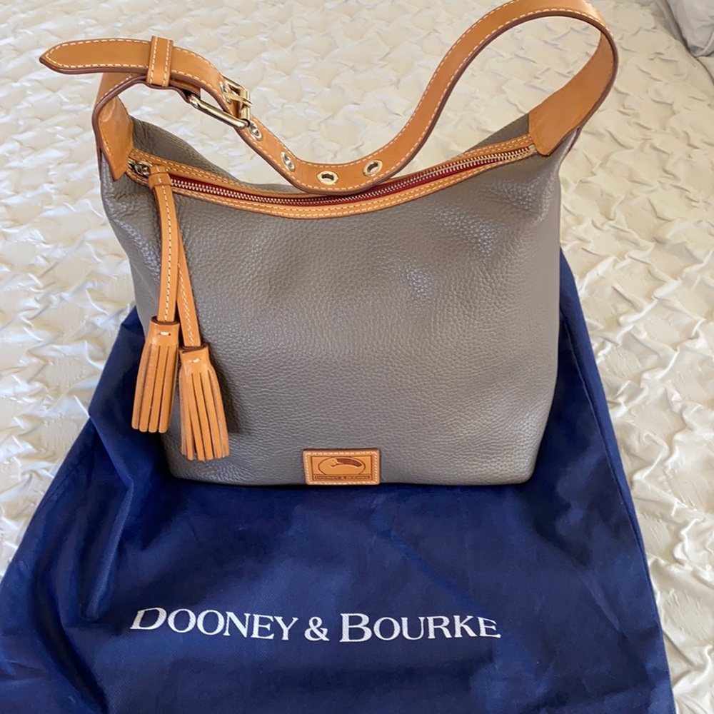 Dooney & Bourke purse